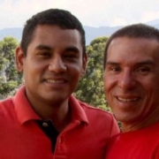 Rivoluzione nelle unioni civili: in Colombia la prima famiglia gay a tre